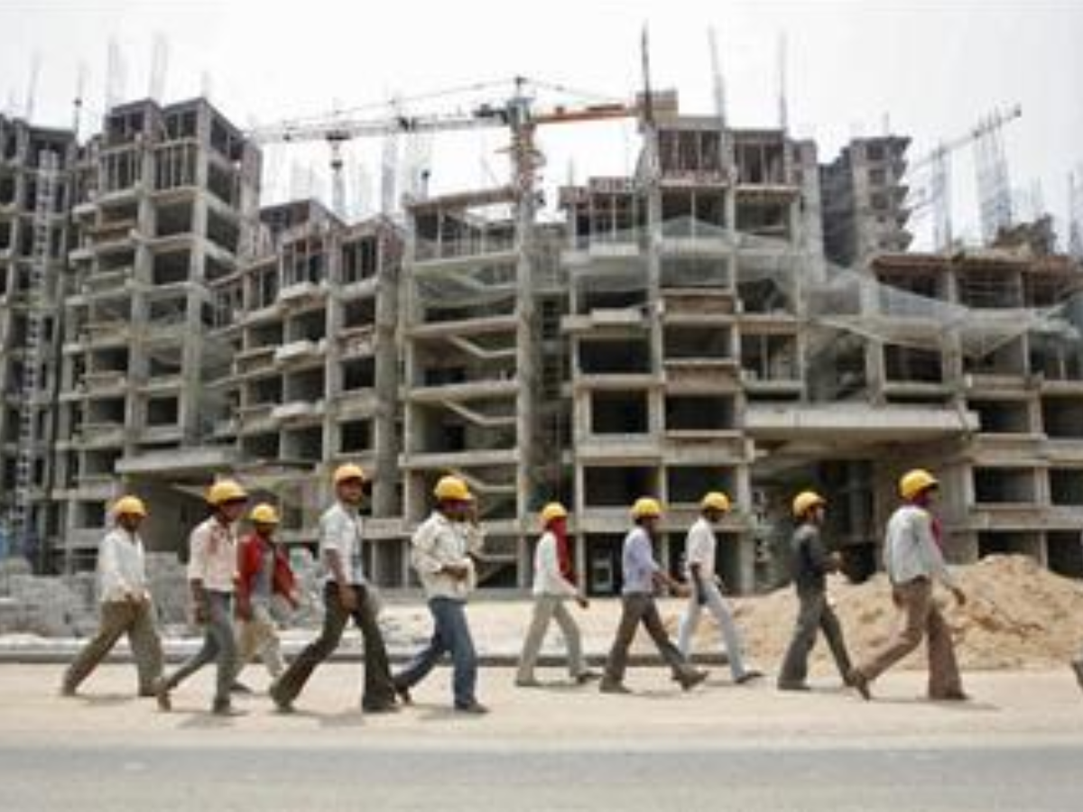 Real Estate में जबरदस्त बूम लेकिन पॉल्यूशन करना है कम; Credai ने डेवलेपर्स को दिया ये सॉल्यूशन