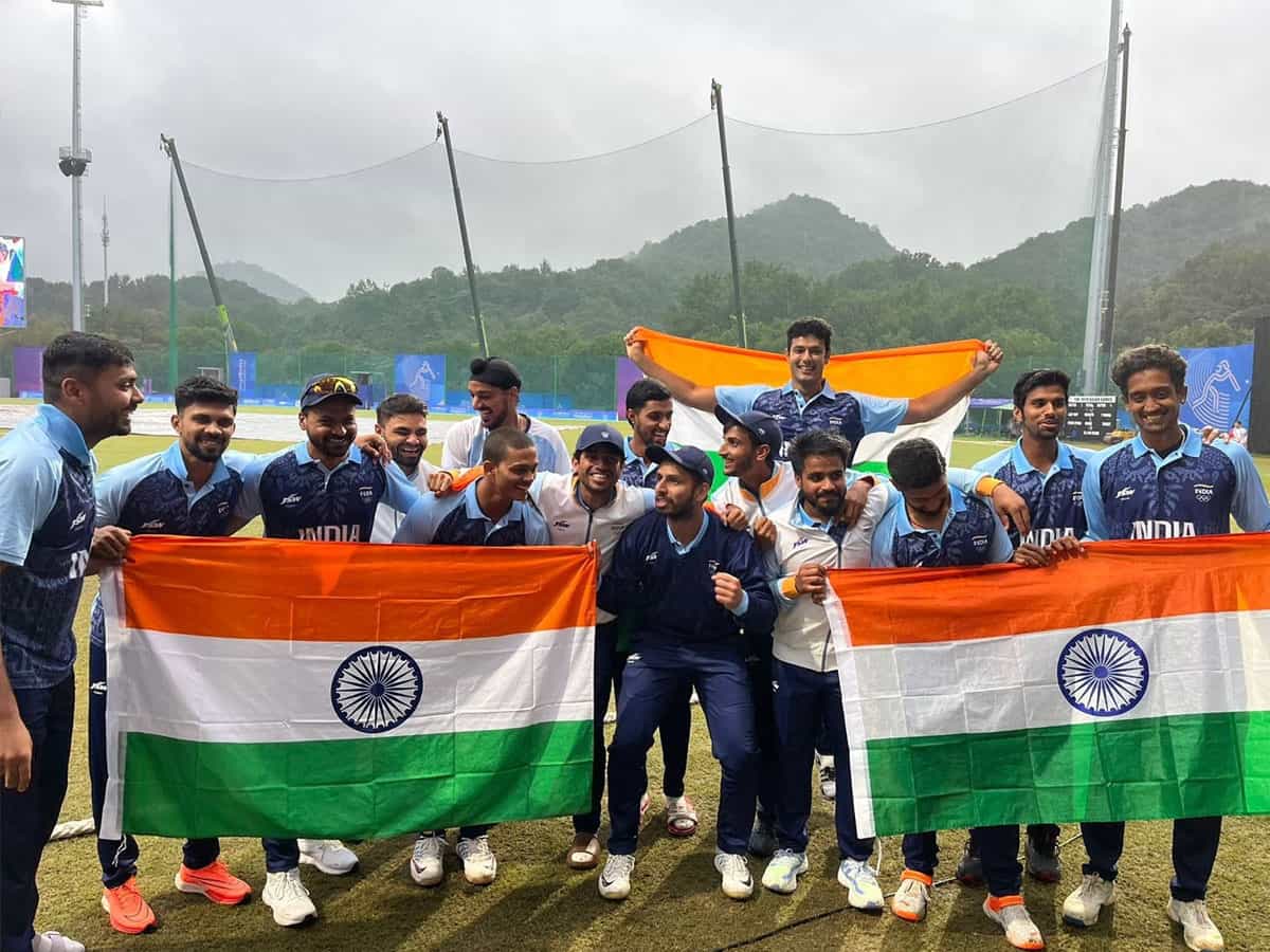 Asian Games 2022, India Vs Afg Match: एशियन गेम्स में भारतीय क्रिकेट टीम ने जीता गोल्ड मेडल, बारिश के कारण रद्द हुआ फाइनल मैच