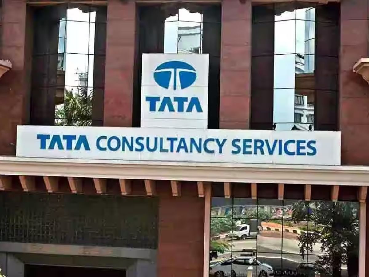 TCS, Bajaj Finance रहे टॉप गेनर; जानें Top-10 कंपनियों का नया मार्केट कैप क्या हो गया