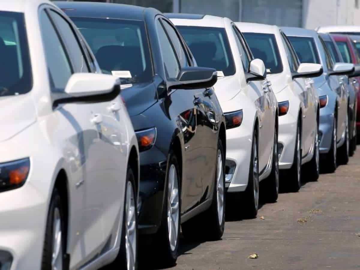 September Auto Sales: त्योहारी सीजन में ऑटो कंपनियों को मिला जबरदस्त फायदा, इस महीने 20% तक बढ़ी सेल्स
