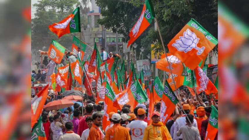 Rajasthan Elections: BJP ने जारी की उम्मदीवारों की पहली लिस्ट, राज्यवर्धन सिंह राठौड़ को मिला टिकट, वसुंधरा राजे का नाम नहीं