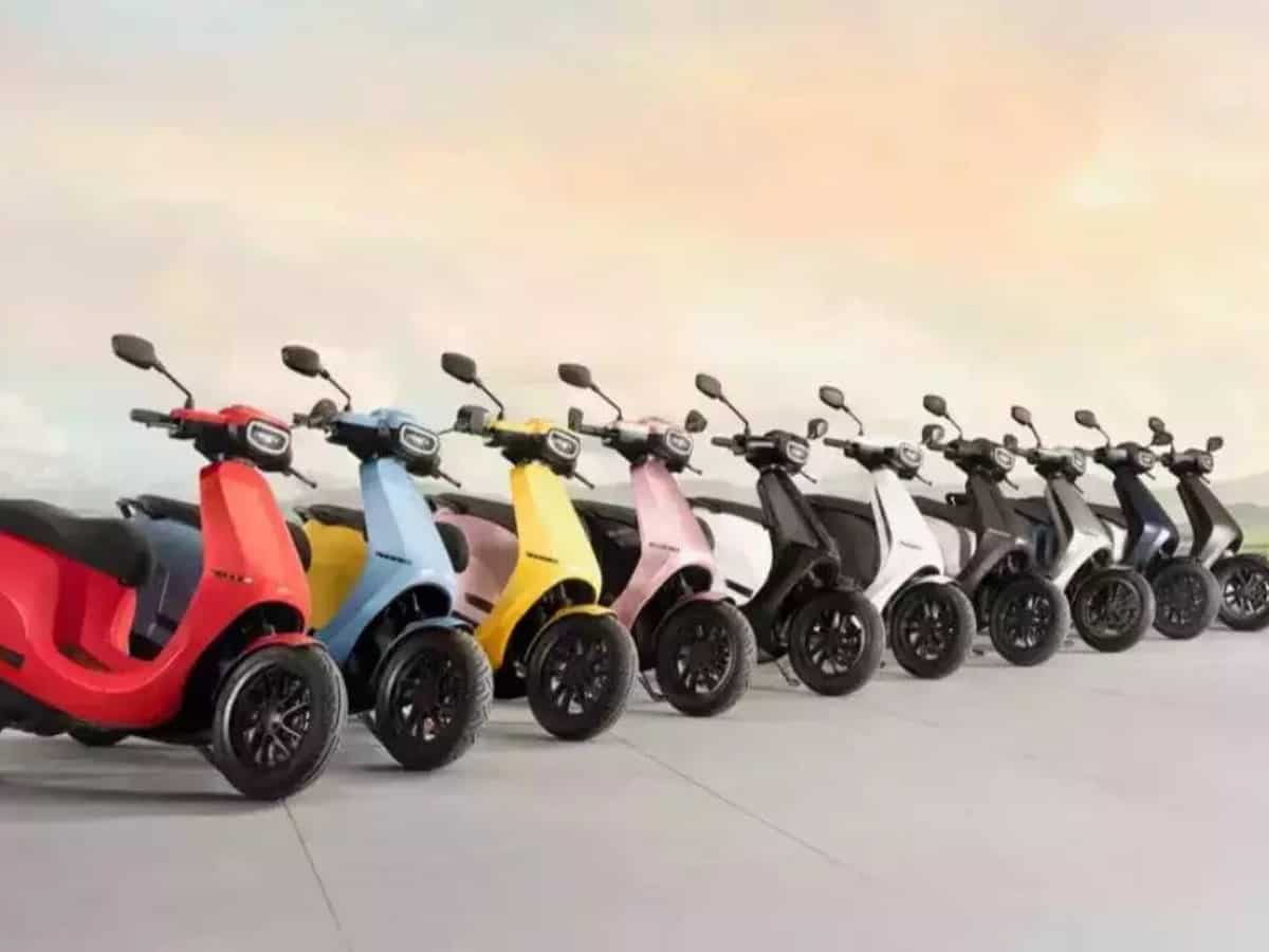 सितंबर में ही OLA ने बेच डाले 18,000 से ज्यादा स्कूटर्स, जानें Ather समेत दूसरी कंपनियों की सेल्स