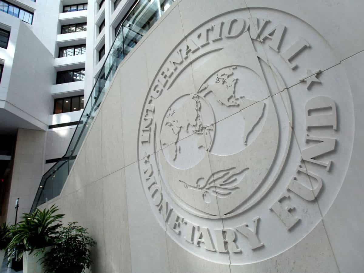 IMF ने भारत के GDP ग्रोथ का अनुमान बढ़ाया, चीन का घटाया, जानिए अमेरिका-यूरोप का हाल