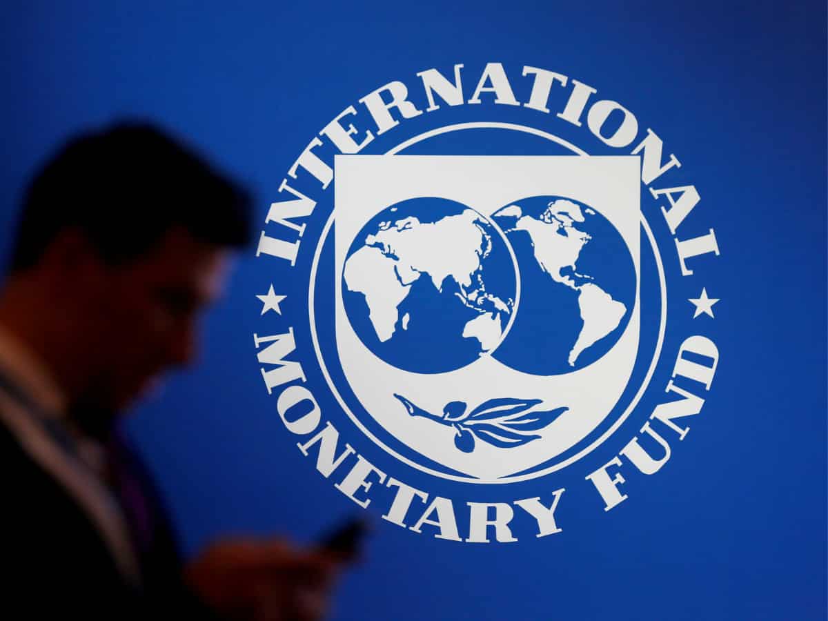 IMF ने देश को घाटा कम करने की दी सलाह, कहा- भारत के ऊपर चीन जितना कर्ज लेकिन...
