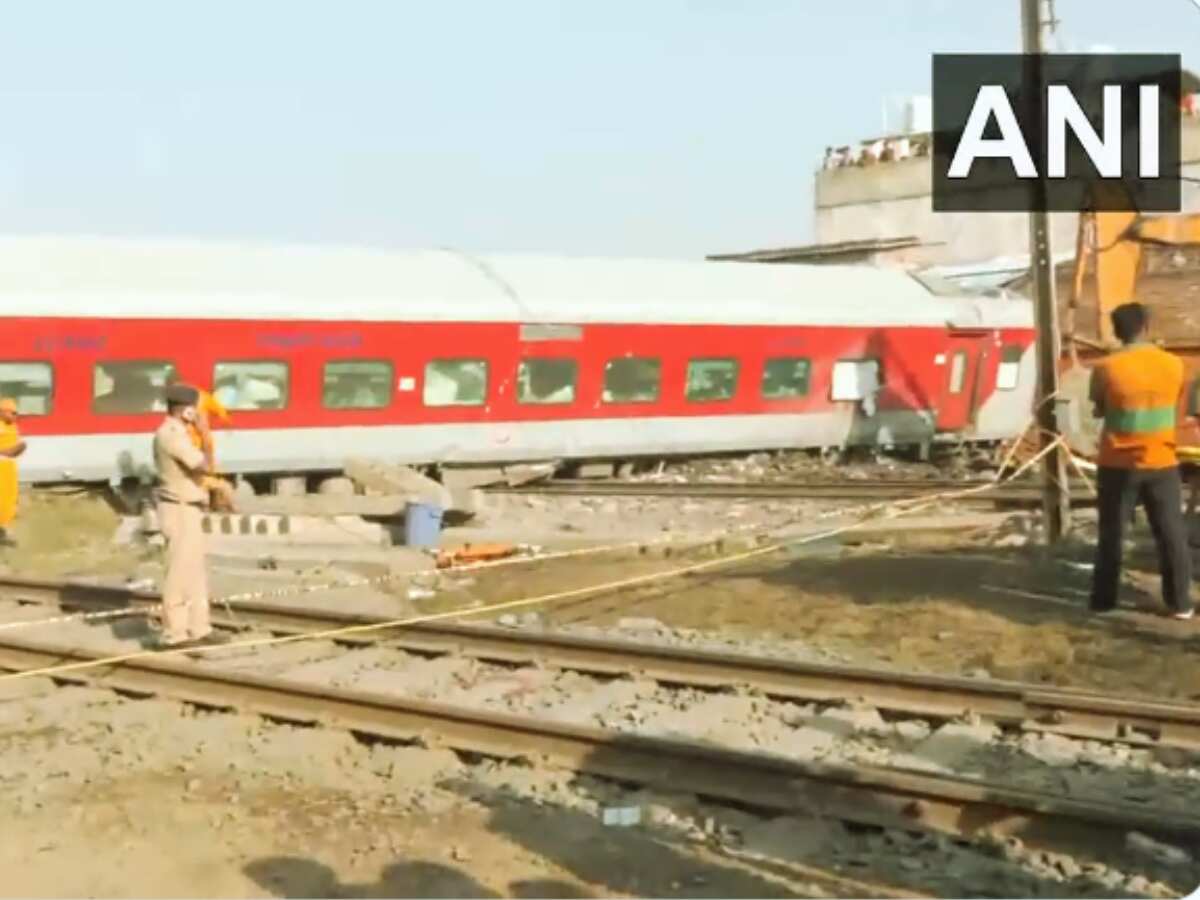 North East Express Train Accident: घटनास्‍थल पर पहुंचे केंद्रीय मंत्री अश्विनी चौबे, बहाली और बचाव कार्य का किया निरीक्षण