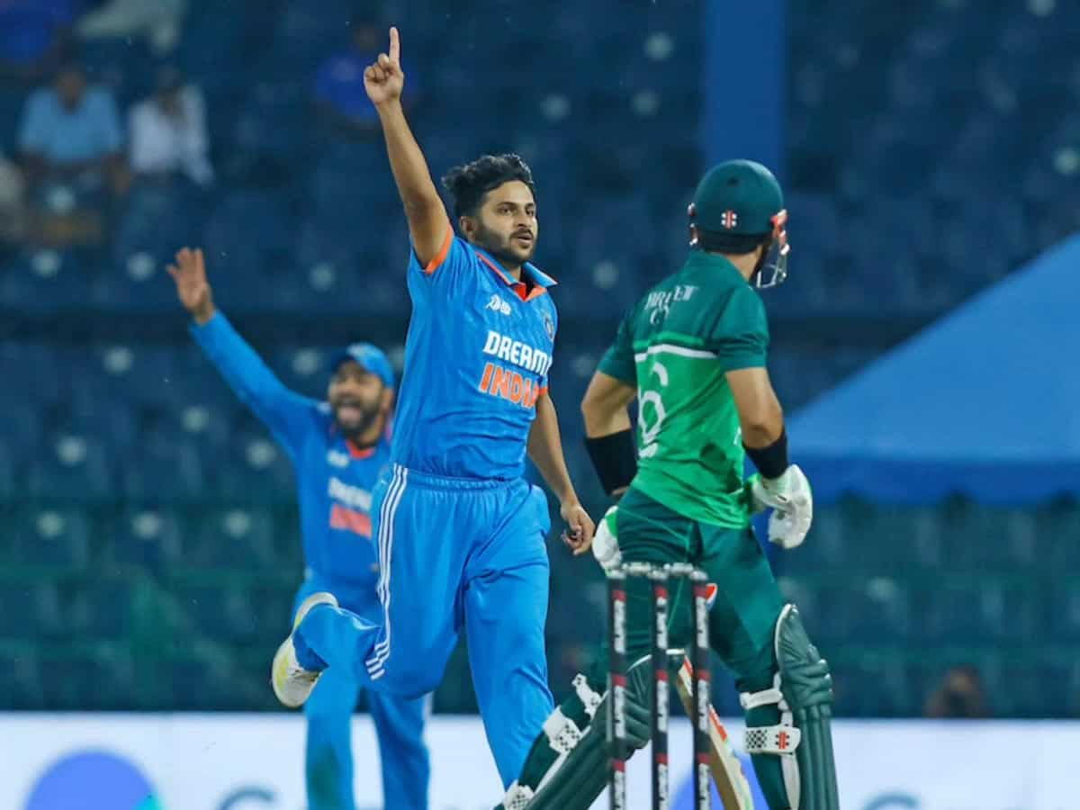 India vs Pakistan FREE Live Streaming: भारत-पाक महामुकाबले में परफॉर्म करेंगे ये सिंगर्स, जानिए कब और कहां देखें लाइव मैच