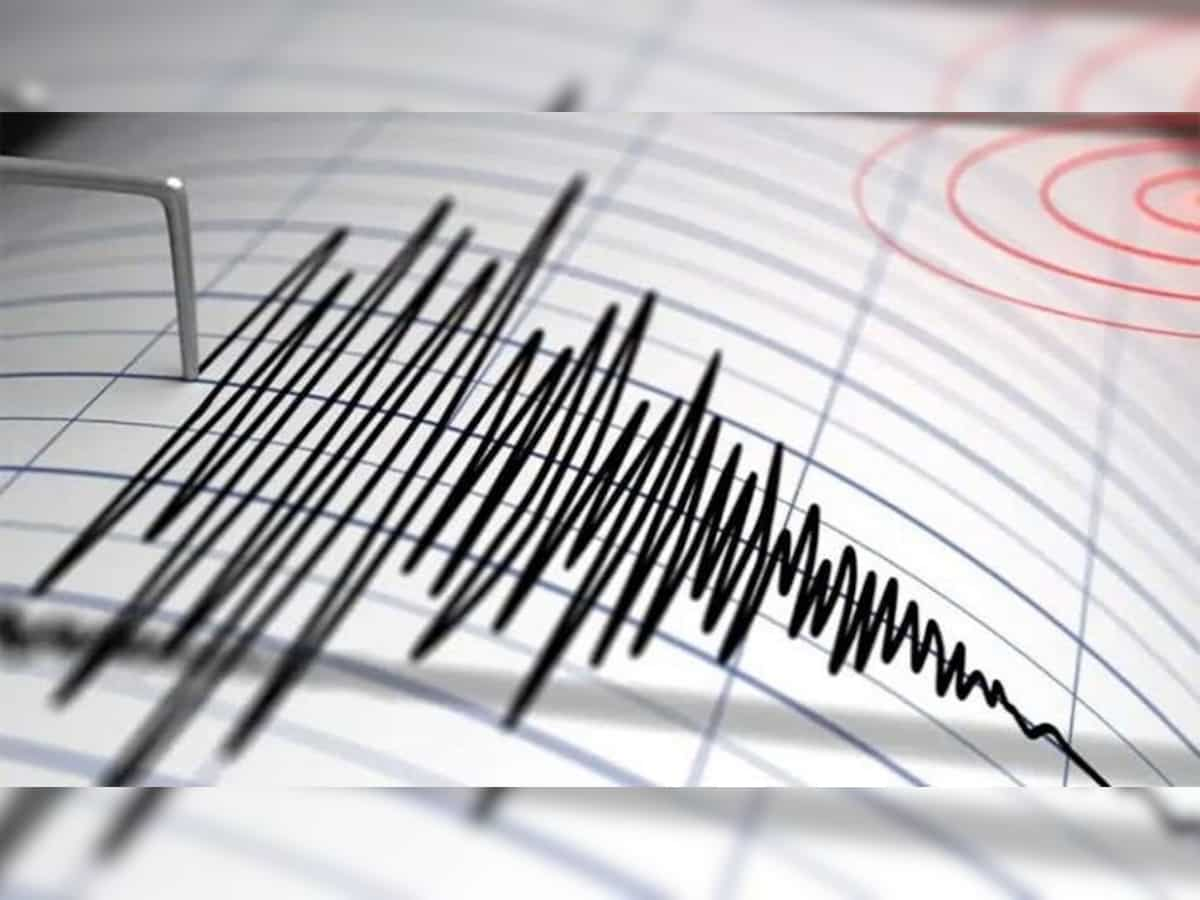 Delhi Earthquake: दिल्ली में महसूस किए गए भूकंप के झटके, रिक्टर स्केल पर ये रही तीव्रता