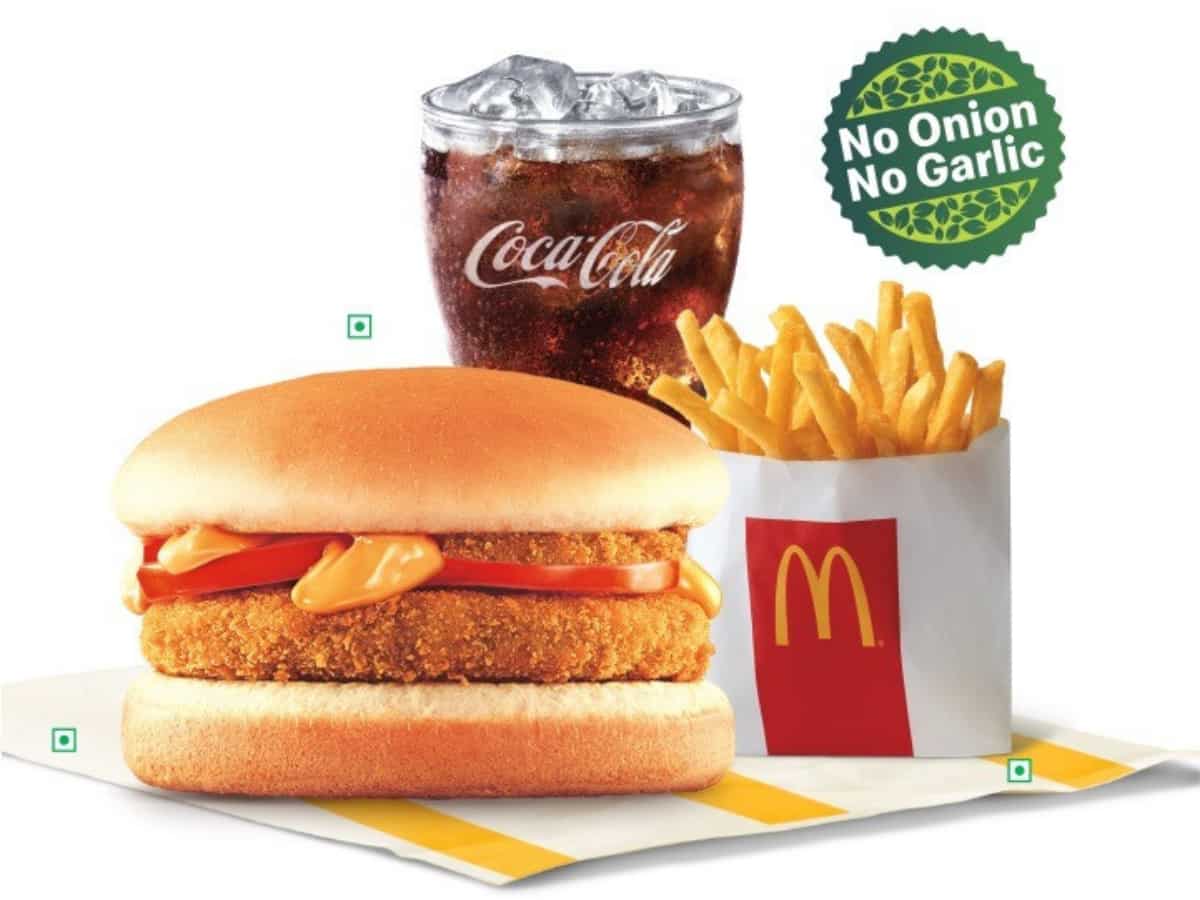 McDonald's का नवरात्रि स्पेशल- 'बिना प्याज-लहसुन' के मिलेगा मैकआलू टिक्की मील, सिर्फ 99 रुपए में इतना कुछ...