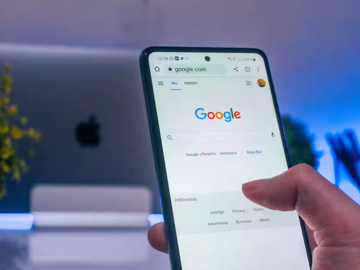 छोटे व्यापारियों के लिए Google लेकर आया खास अपडेट, मैप्स, क्रोम और सर्च में बिजनेस को मिलेगी पहचान, जानें कैसे