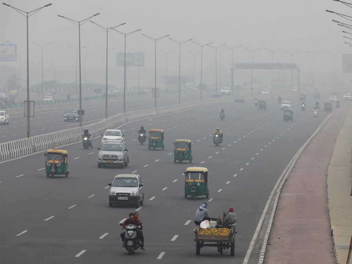प्रदूषण के कारण दिल्ली NCR में बसों पर होगी सख्ती, चलेंगी केवल ये बसें,  CAQM ने जारी किए निर्देश