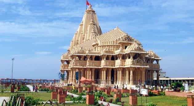 IRCTC करा रहा है 7 ज्योतिर्लिंग के दर्शन, पैकेज इतना किफायती कि आप भी घूमने का चांस मिस नहीं करना चाहेंगे 