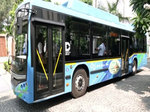 नोएडावासियों के लिए जल्द शुरू होगी PM eBus Sewa, 37 रूट किए गए फाइनल