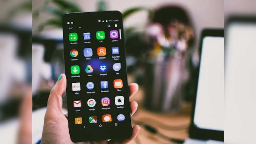 बार-बार हो जाता है फोन हैंग? तो सल्यूशन सिंपल है, बस अपना लें ये ट्रिक