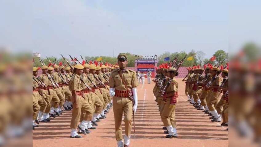 इस राज्य में निकली पुलिस की बंपर भर्ती, SI और कांस्टेबल के 5 हजार से ज्यादा पदों पर ऐसे कर सकते हैं अप्लाई