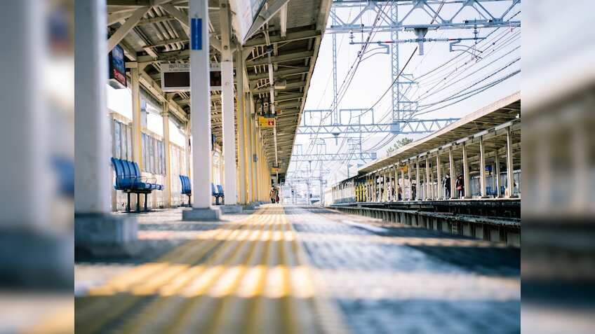 Railway Facts: दिल्ली में कुल कितने रेलवे स्टेशन हैं? गिनते-गिनते थक जाएंगे आप