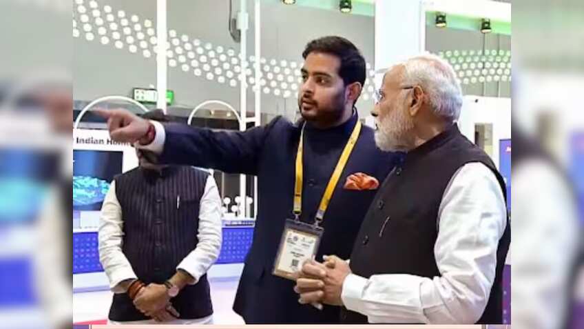 IMC 2023 में बोले PM मोदी- 'मैं जब कोई बात कहता हूं तो गारंटी से कम नहीं होती', युवाओं को दिया मंत्र, कांग्रेस पर कसा तंज
