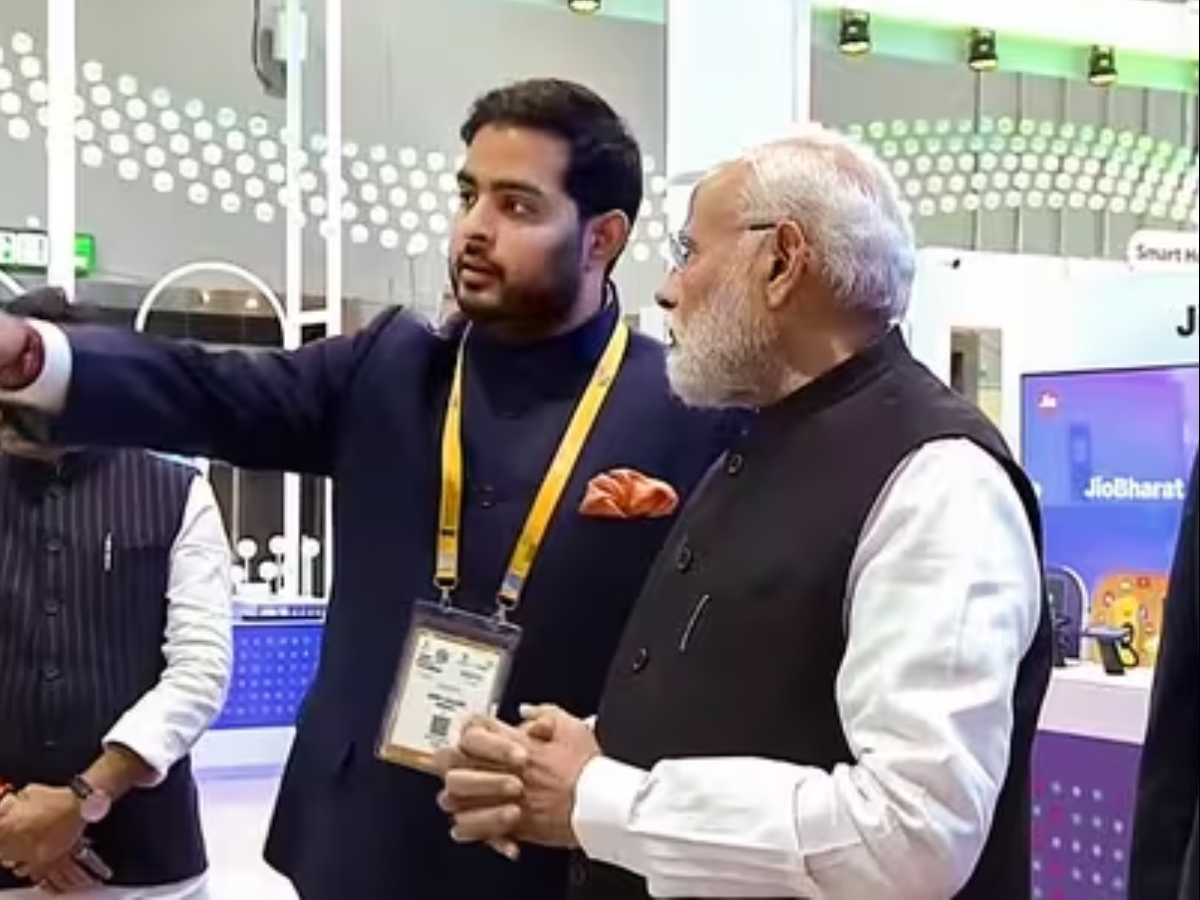 Jio स्पेस फाइबर: 1GB प्रति सेकंड की स्पीड से दौड़ेगा इंटरनेट, रेडियो वेव्स की मदद से घर-घर पहुंचेगा सैटेलाइट ब्रॉडबैंड