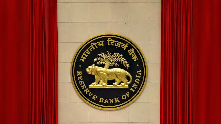 इकोनॉमी की स्थिरता के लिए सही नहीं है क्रिप्टोकरेंसी, RBI गवर्नर शक्तिकांत दास ने GDP को लेकर कही ये बात
