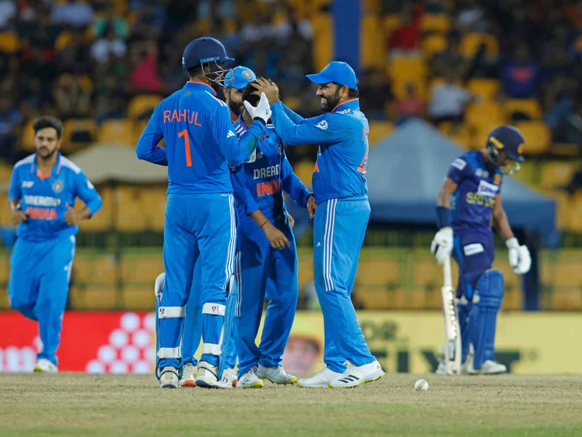 India vs Sri Lanka Free Live Streaming: भारत और श्रीलंका के बीच 2 नवंबर को खेला जाएगा विश्वकप का 33वां मैच, जानिए कब और कहां देखें लाइव स्ट्रीमिंग