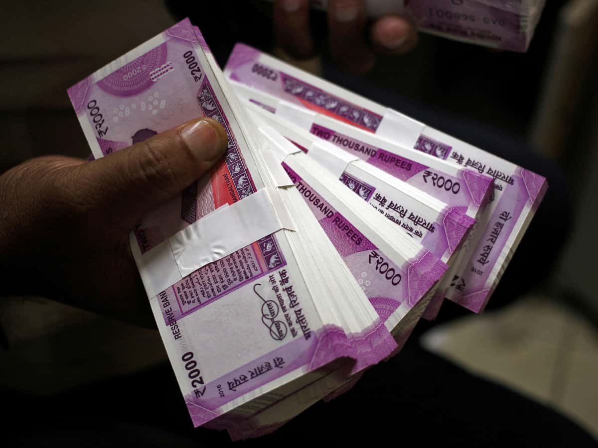 बड़ी खबर- 2000 रुपए के नोट लीगल टेंडर बन रहेंगे, RBI ने दी बड़ी जानकारी, कहा- मंगलवार तक...