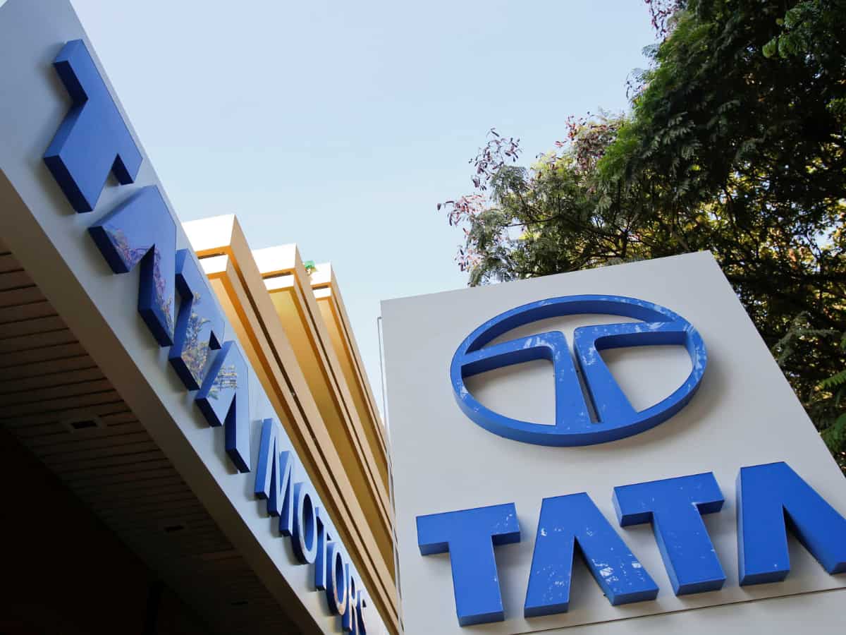 Tata Motors को लेकर बड़ा अपडेट! इन दो शहरों में सप्लाई करेगी 200 इलेक्ट्रिक बस, इतने साल में पूरा होगा काम
