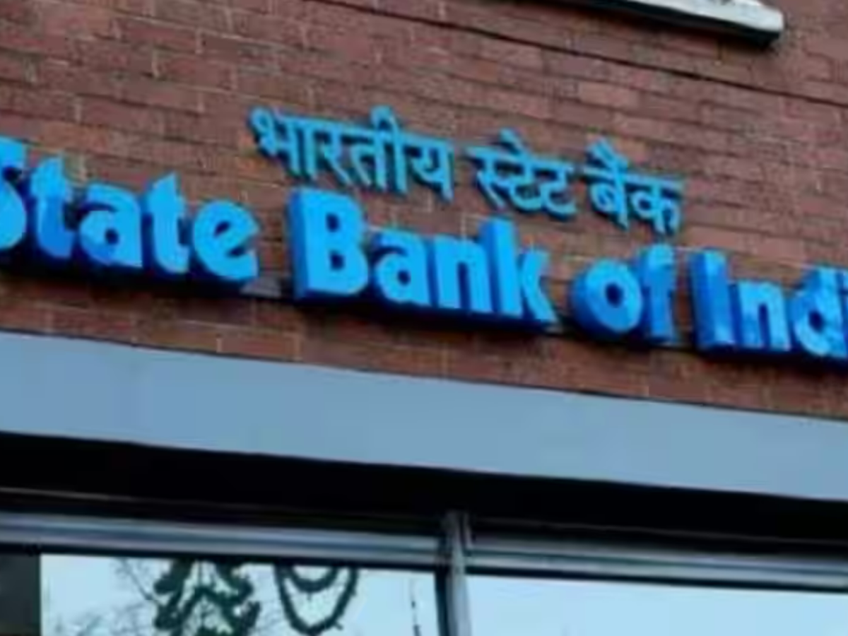 SBI में 94 पदों पर निकली भर्ती, फ्री में करें आवेदन, 45 हजार तक मिलेगी सैलरी, 21 नवंबर आवेदन की लास्ट डेट