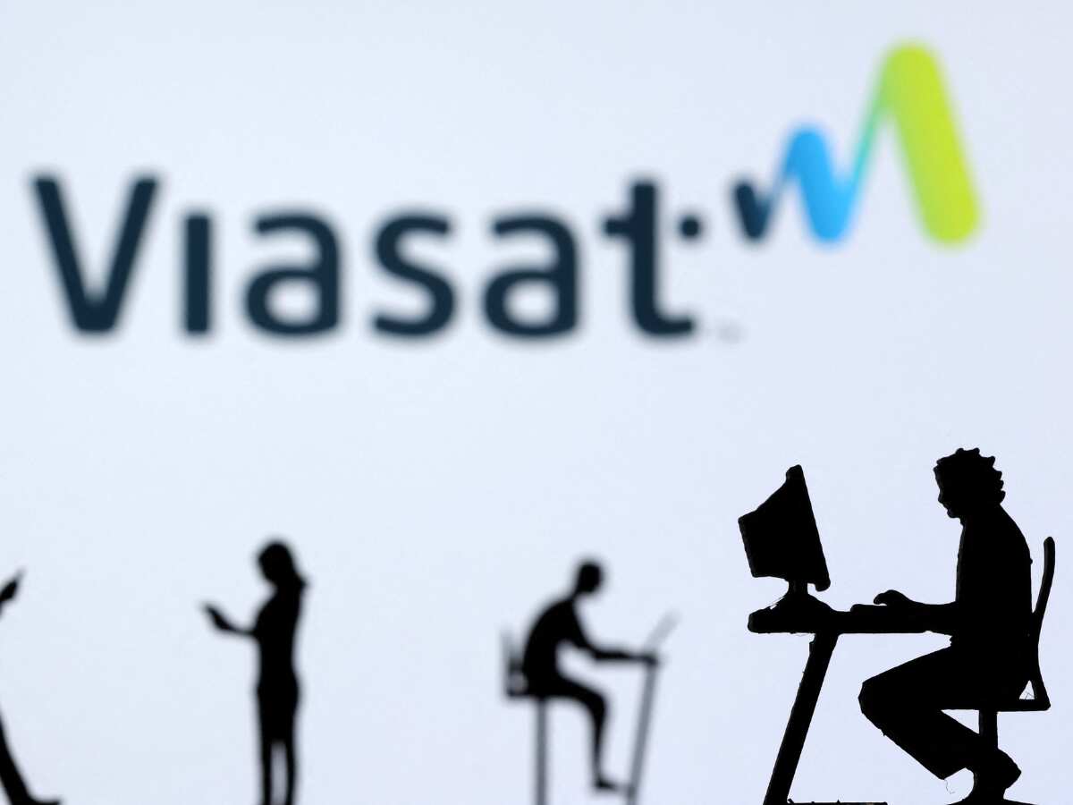 Viasat layoffs: वियासैट करेगा 800 कर्मचारियों की छंटनी, Inmarsat के अधिग्रहण के बाद लिया फैसला