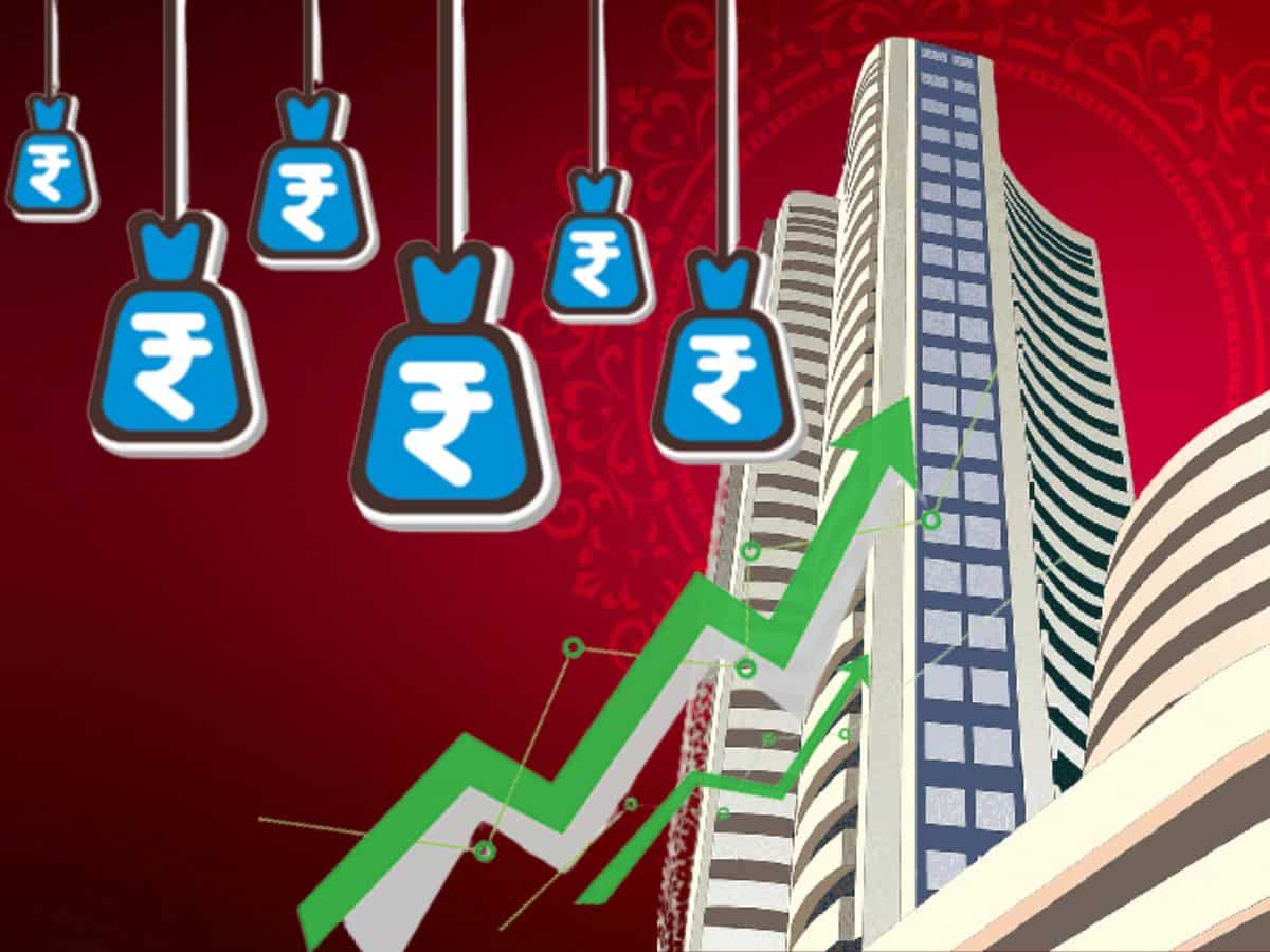 Stock Market Highlights: सेंसेक्स 595 अंक चढ़कर बंद, निफ्टी 19400 के पार; शेयर बाजार में लगातार तीसरे दिन तेजी