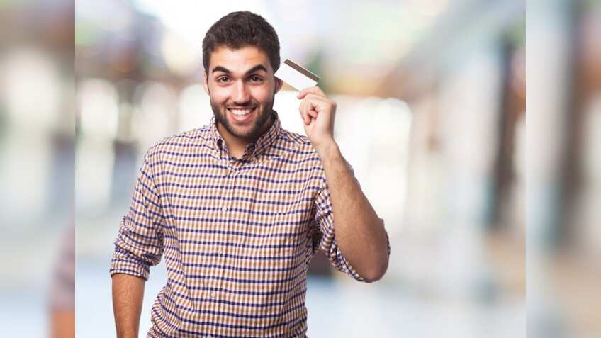 Credit Card पर इस एक ट्रिक से बचाएं हजारों रुपये, ज्यादा ब्याज भरने से मिल जाएगी छुट्टी; जानें कैसे