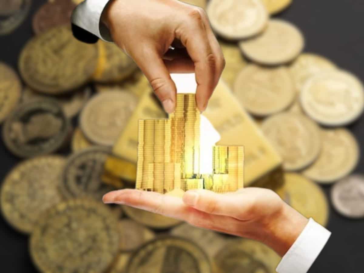 इस दिवाली खरीदें सोना, हर 10 ग्राम पर हो सकता है लगभग ₹5,000 का फायदा, जानें क्या है Gold Outlook