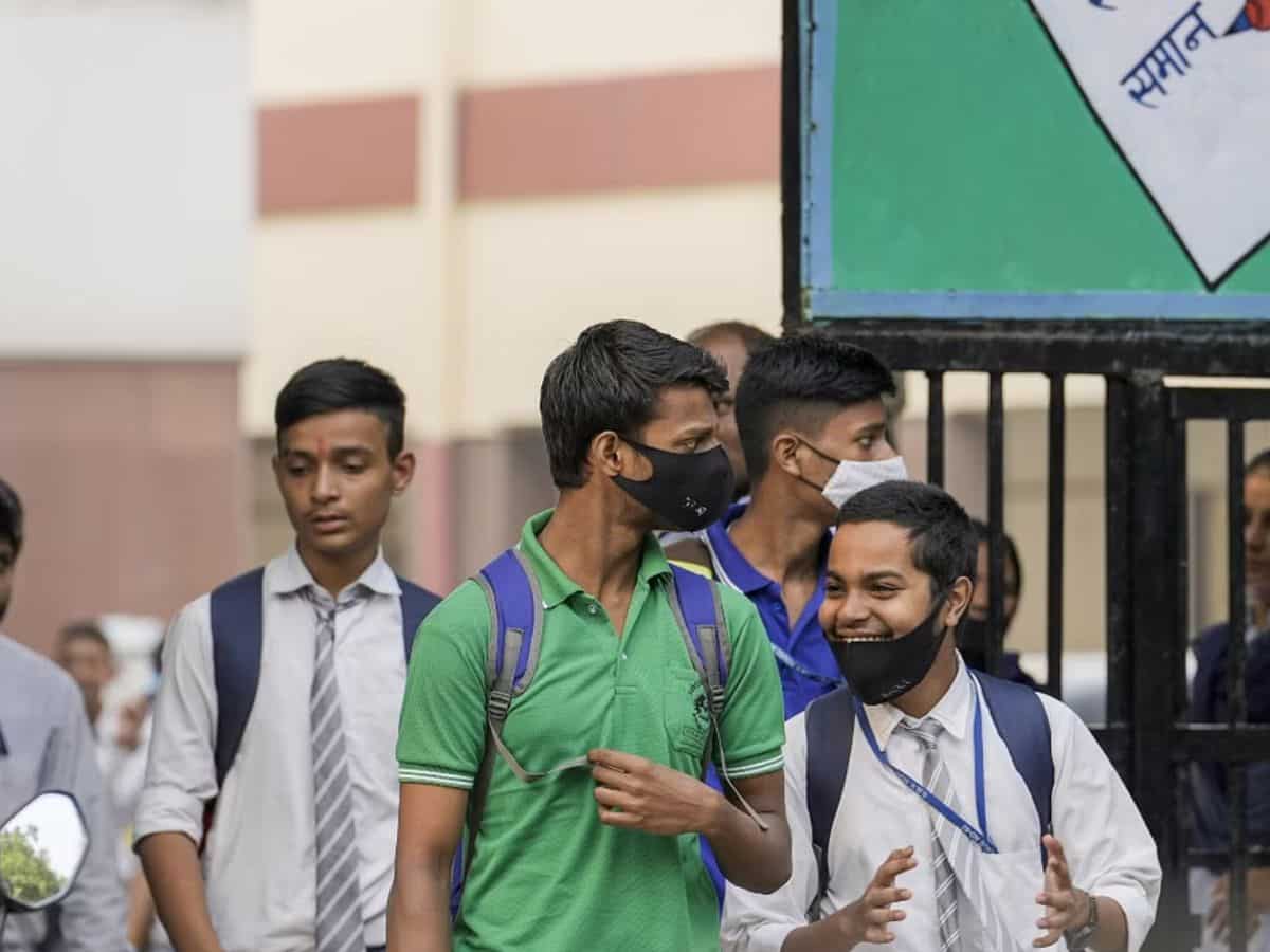 Air Pollution को लेकर दिल्ली सरकार का बड़ा फैसला, दिसंबर नहीं नवंबर में होगा विंटर ब्रेक, इस दिन तक बंद रहेंगे सभी स्कूल