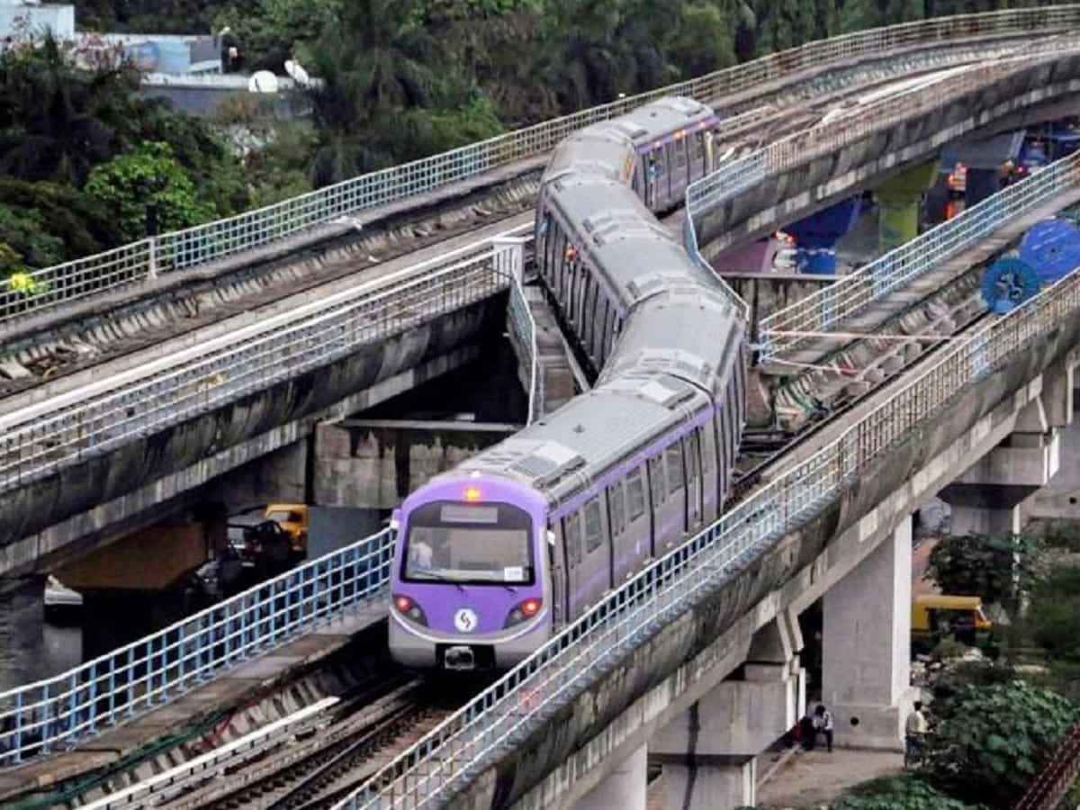 Mumbai Metro Timings: दिवाली पर मुंबईकरों को सीएम एकनाथ शिंदे का तोहफा, अब रात 11 बजे चलेगी इन दो रूट्स की आखिरी मेट्रो