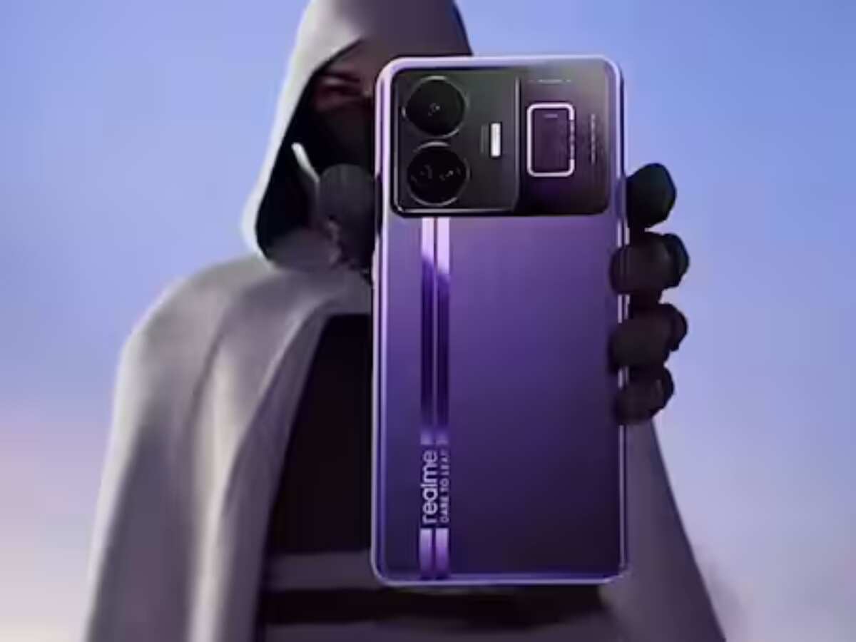 तगड़े प्रोसेसर-स्टोरेज के साथ दिल चुराने आ रहा है Realme GT 5 Pro फोन- कंपनी ने टीज किया धांसू Look