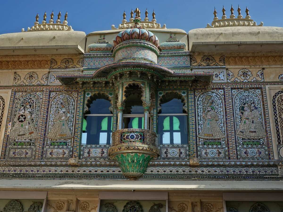 उदयपुर के लिए हर दिन चलाई जा रही IRCTC बस, परिवार और दोस्तों के साथ वीकेंड पर करें प्लान, इस लिंक से करें बुक