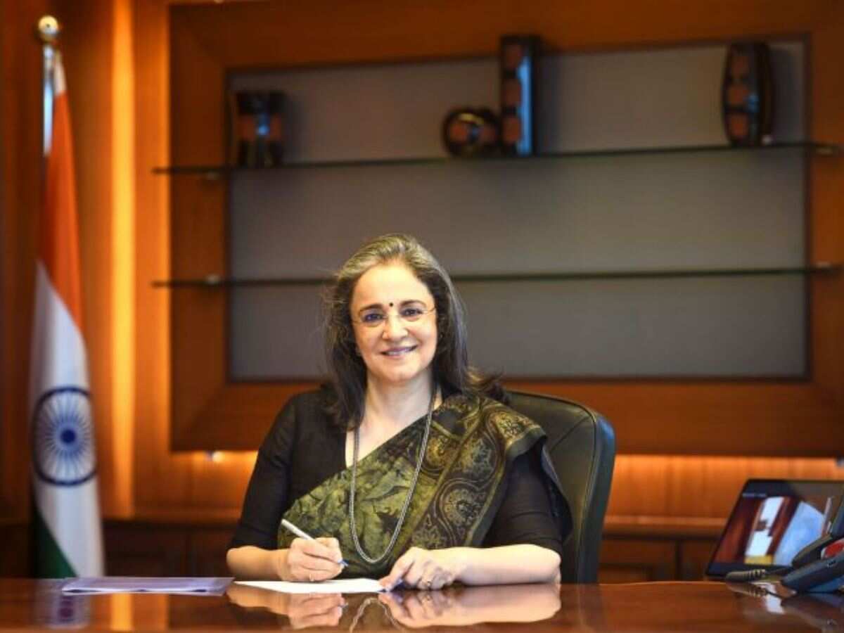 F&O में इन्वेस्टर्स की दिलचस्पी से हैरान हैं SEBI प्रमुख माधबी बुच, कहा- "90% घाटे में लेकिन फिर भी...."