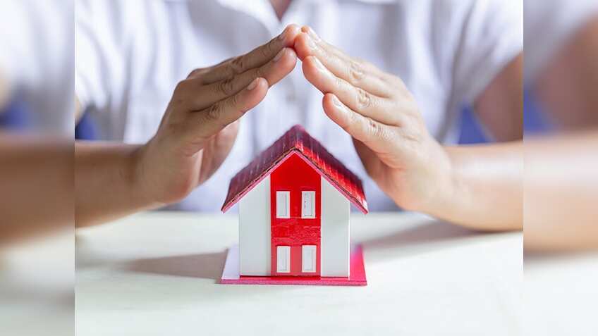 अब तक नहीं लिया Home Insurance? भूकंप-आग सबसे मिलता है कवरेज, जानिए कितने रुपये लगता है प्रीमियम