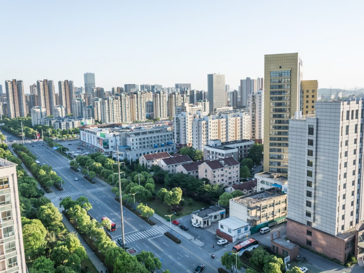 Godrej Properties को FY24 में ₹14000 करोड़ की बिक्री की उम्मीद, दिल्ली-NCR में आवासीय परियोजनाएं शुरू करने की योजना