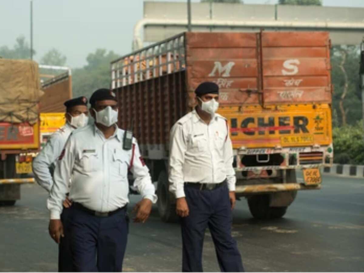 इस शहर में कट रहे रोजाना 5000 से ज्यादा चालान! हेलमेट ना पहनना बना सबसे बड़ा कारण