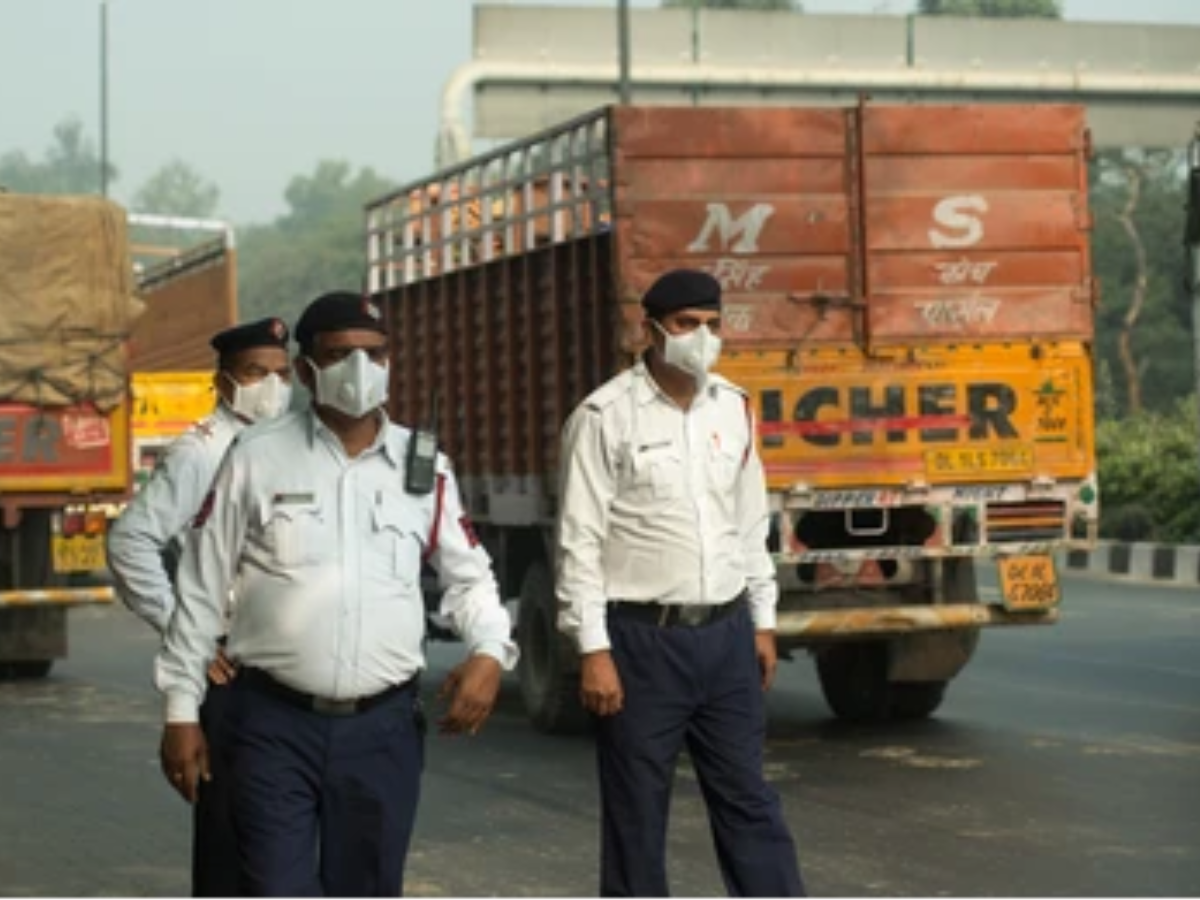 इस शहर में कट रहे रोजाना 5000 से ज्यादा चालान! हेलमेट ना पहनना बना सबसे बड़ा कारण