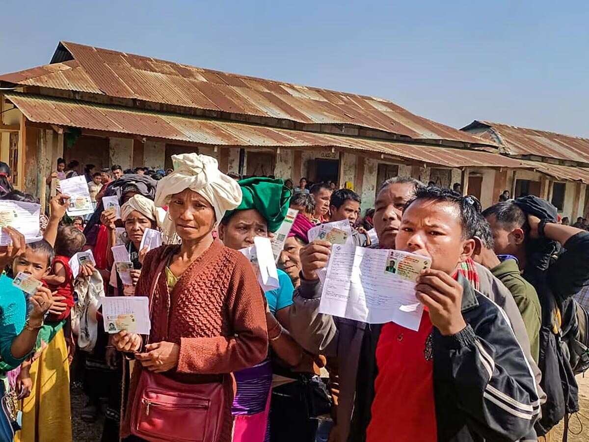 Mizoram Assembly Elections: चुनाव आयोग का बड़ा फैसला, अब तीन नहीं चार दिसंबर को होगी इस राज्य में वोटों की गिनती