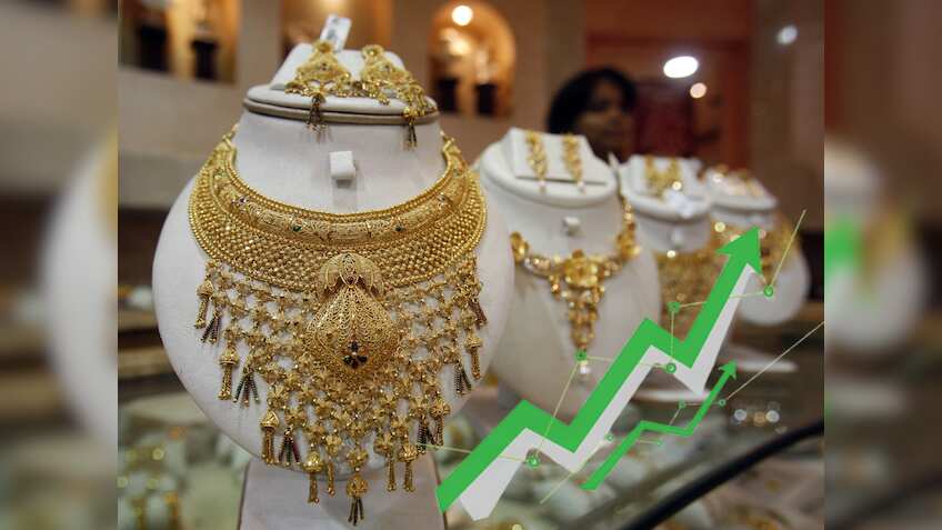 Gold on Record High: सोने के भाव ने तोड़े सारे रिकॉर्ड, ₹63800 के पार; दिसंबर अंत तक कहां जाएगा रेट?