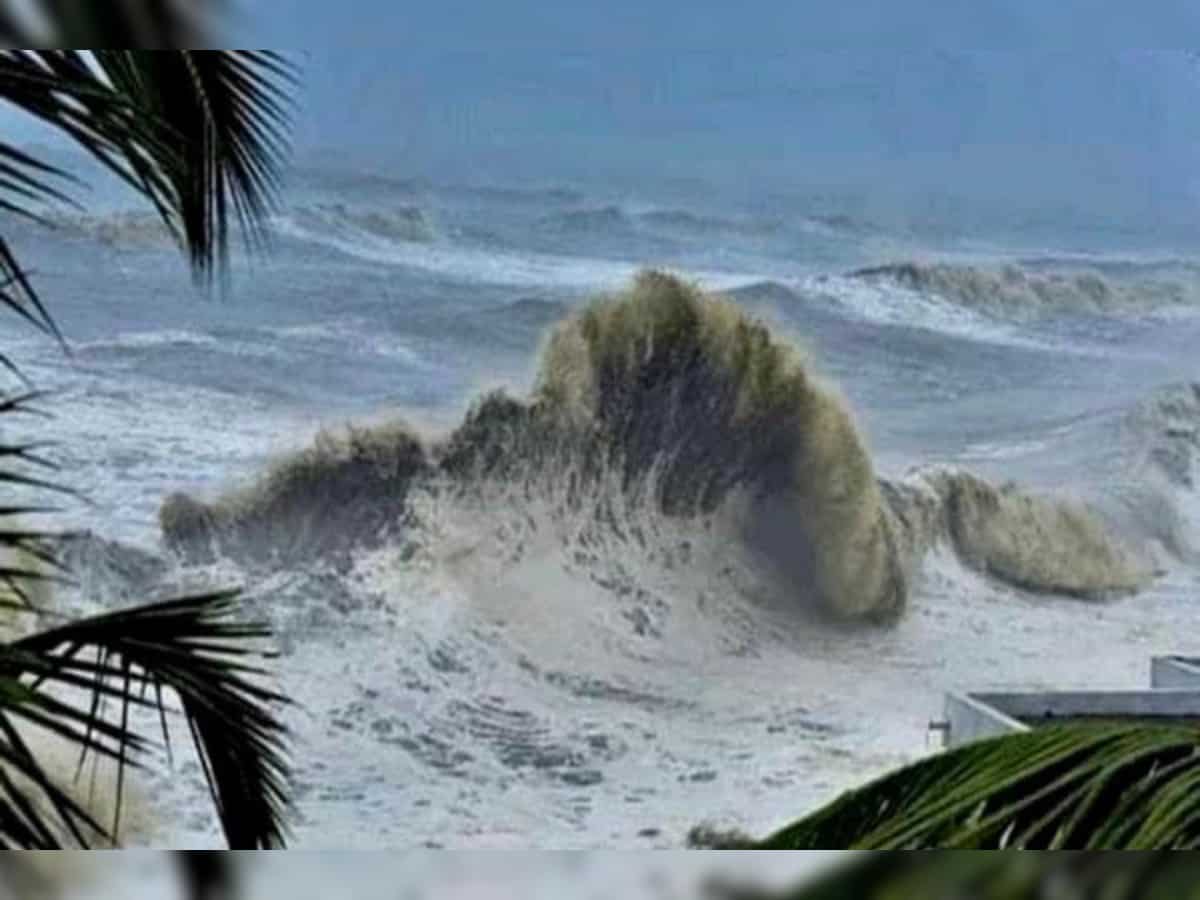 Cyclone Michaung Update: चक्रवाती तूफान 'मिचौंग' का कई राज्यों में असर, कई ट्रेनें और फ्लाइट कैंसिल