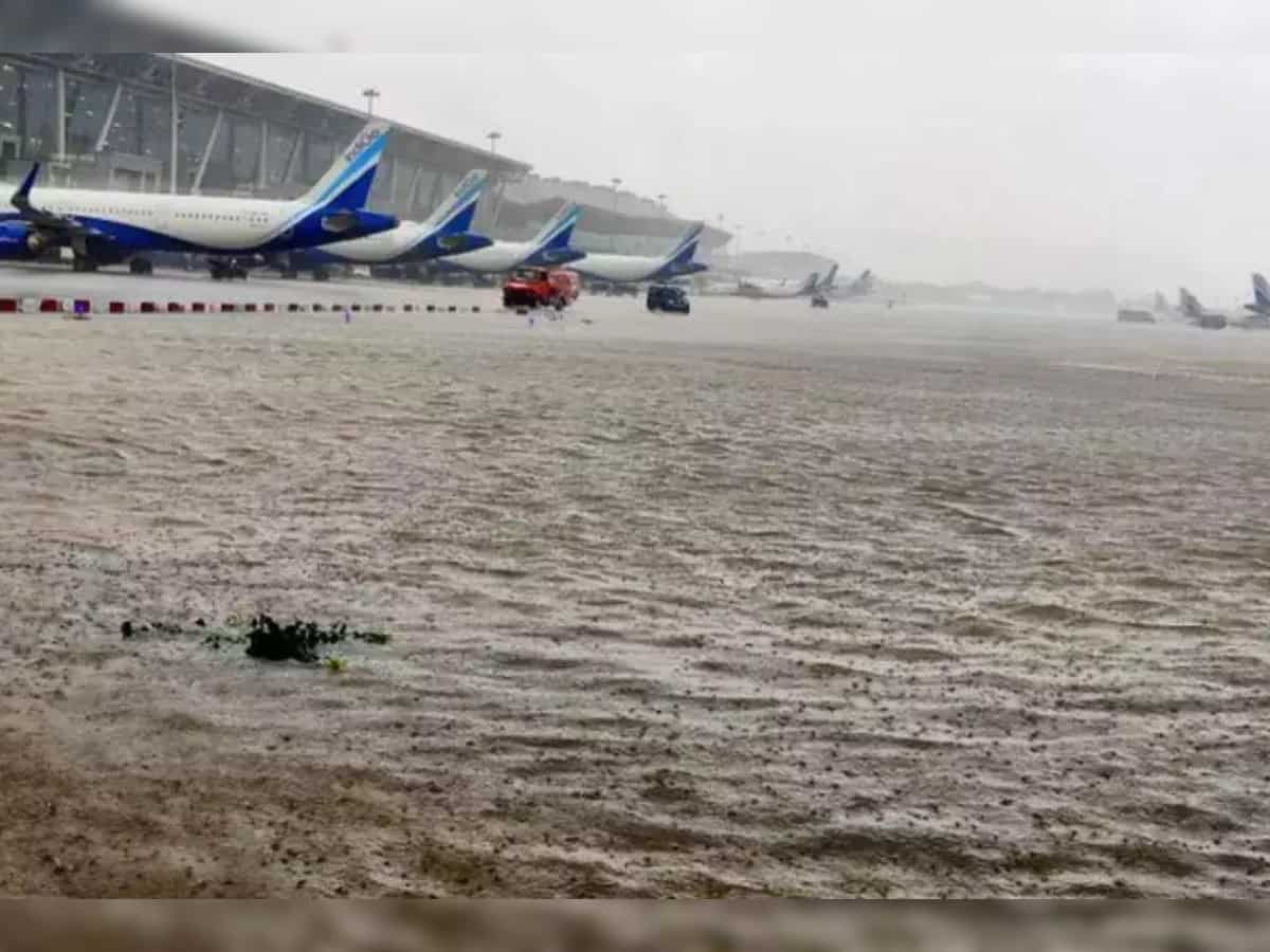 चेन्नई हवाईअड्डे पर फ्लाइट सर्विस आज से शुरु, चक्रवात मिचौंग के कारण कैंसिल थी फ्लाइट, यहां चेक करें अपडेट