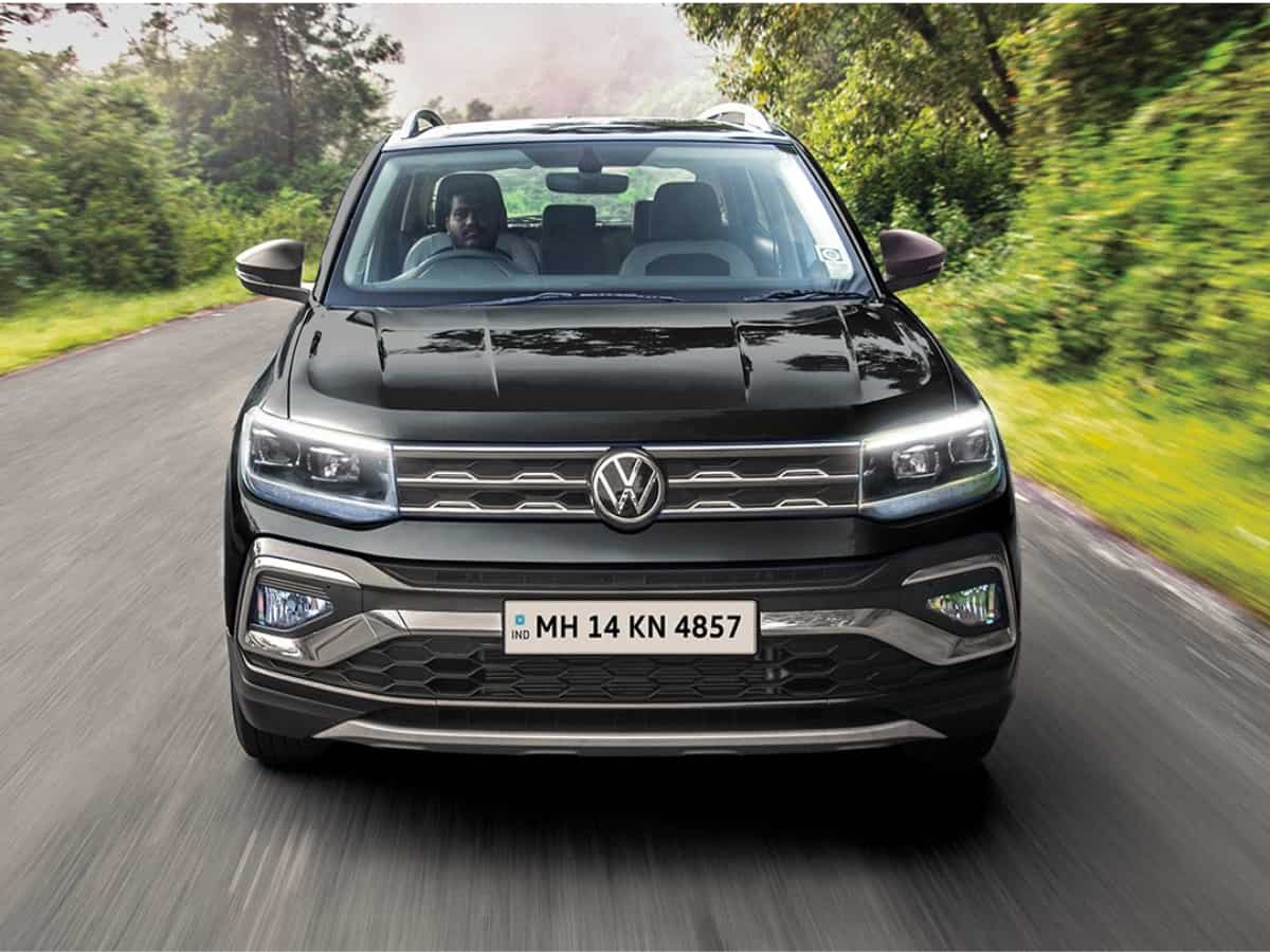 Volkswagen Taigun डीप ब्लैक पर्ल एक्सटीरियर के साथ लॉन्च, जानें कीमत से लेकर फीचर्स तक सबकुछ