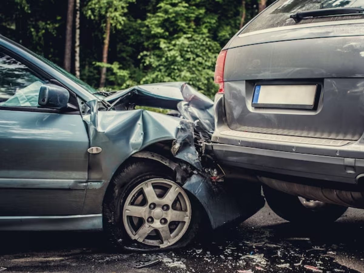 Road Accident: दुनियाभर में हर मिनट में दो लोग सड़क हादसे में गंवा देते हैं जान, भारत में स्थिति बेहद खतरनाक