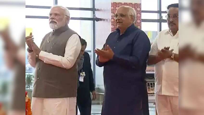 PM Modi ने किया सूरत डायमंड बोर्स और नए टर्मिनल भवन का उद्घाटन, जानिए क्यों है ये इतना खास
