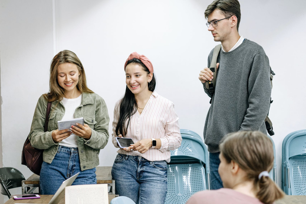 विश्वविद्यालय में रैगिंग को लेकर UGC ने दिखाई सख्ती, शिक्षण संस्थानों में एंटी रैगिंग गाइडलाइन का पालन करने का दिया आदेश