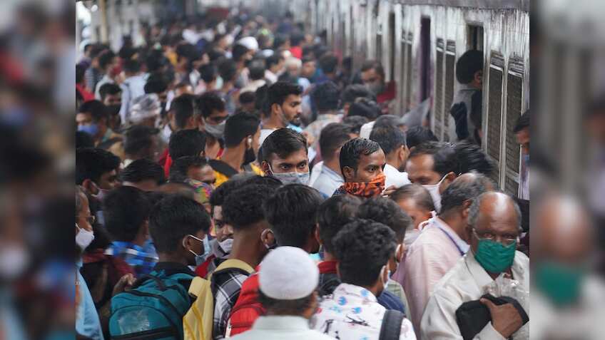 COVID 19 JN.1: क्रिसमस और न्यू ईयर पर COVID 19 का साया, JN.1 पर केंद्र ने राज्यों के लिए जारी की एडवाइजरी