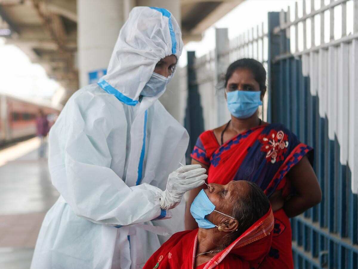 COVID 19: सिंगापुर में मास्क के दिन लौटे, JN.1 सब वेरिएंट को लेकर अलर्ट जारी, जानिए इसके प्रमुख लक्षण