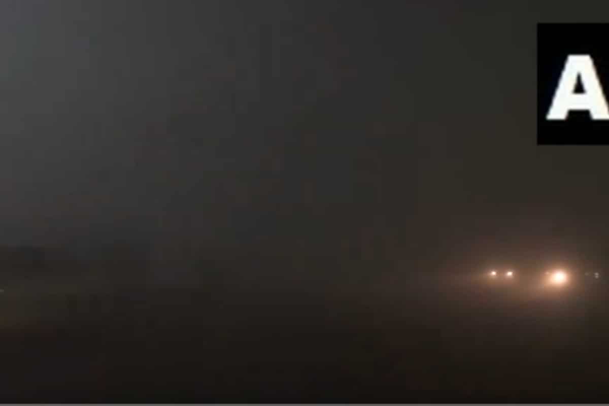 कोहरे की चादर से ढका उत्तर भारत, कई इलाकों में विजिबिलिटी जीरो, मौसम विभाग ने जारी की एडवाइजरी